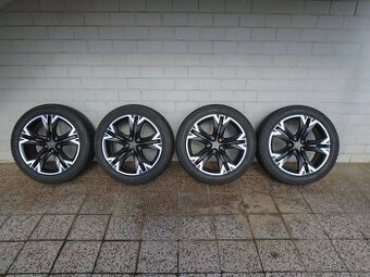 R18 originál Cupra Formentor.