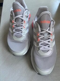 Dámske Adidas tenisky