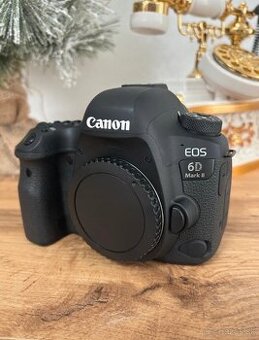 Canon eos 6D mark II