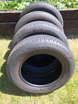 Letne pneu 205/65 r16 - Falken