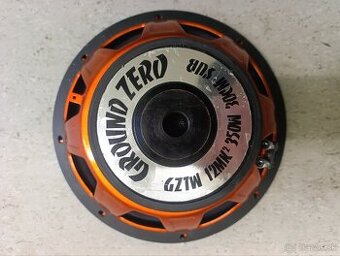 Subwoofer a zosilňovač