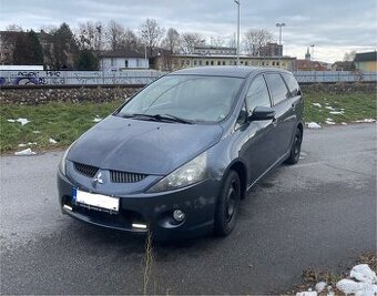 Mitsubishi Grandis 7-miestne