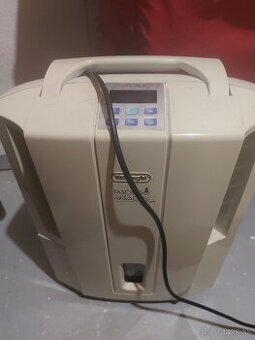 odvlhčovač vzduchu   DeLonghi DES 16EW
