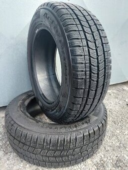 BfGoodrich 215/60 R16C  2ks zimné