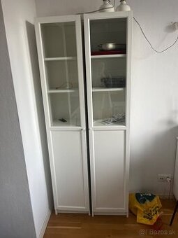 Ikea BILLY / OXBERG skriňa/knižnica/vitrína