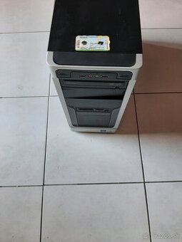 Stolné PC (Core 2 Duo E7200/4GB/250GB/VGA/DVD-RW)