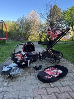 Kocik Cybex Spring Blossom
