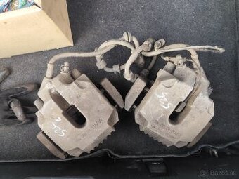 Predné strmene BMW E60 60/24