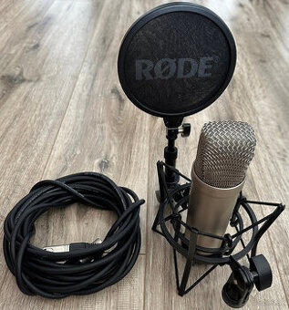 RODE NT1-A