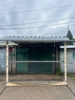 Na predaj garáž s elektrikou, svetlom a výsuvnou strechou