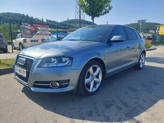 Audi A3 2.0 TDI DPF Ambiente S tronic