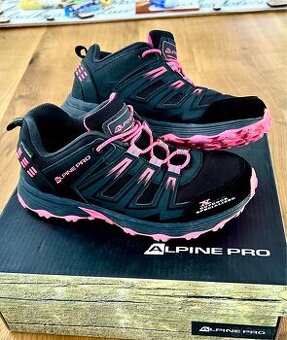 Turisticke topanky Alpine Pro veľkosť 32 s PTX membranou