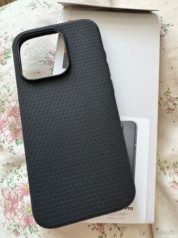 Spigen iPhone 15 pro