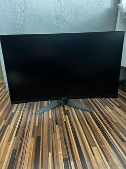 MSI Optix MAG27CQ
