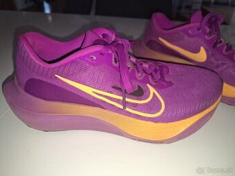 Tenisky Nike zoomx