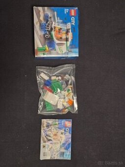 LEGO 42133 Teleskopický manipulátor + LEGO 60249 Zametač ulí