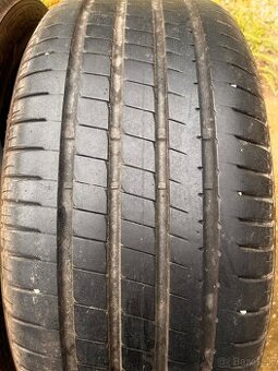 245/45R19 Lassa letne