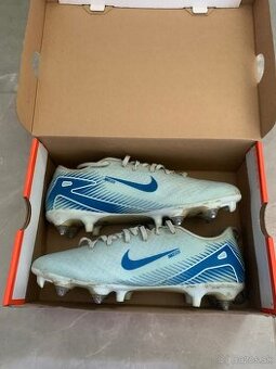 ZOOM MERCURIAL VAPOR 16 ACAD SG-PRO AC