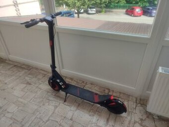 Aprilia eSR2