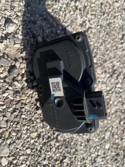 Servo motor vyfukovej klapky Mazda
