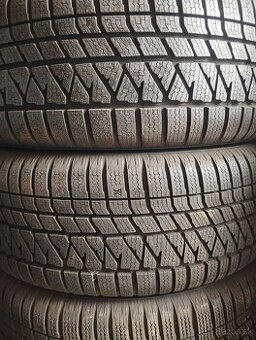 235/50 R19 zimné pneumatiky 4ks kumho