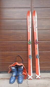 Skialpový set - lyže 155cm, lyžiarky 39, pásy