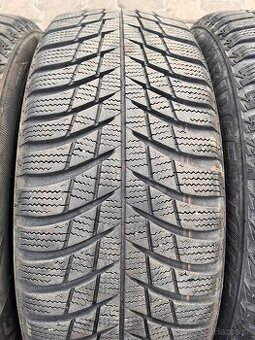 185/60R15 Bridgestone zimne