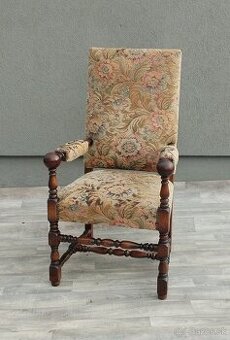 Kreslo starožitné v štýle Ľudovíta XIII .