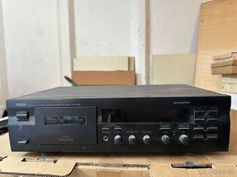 Kazetovy prehravac Yamaha
