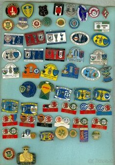 Predám futbalové odznaky Anglicko+poháre