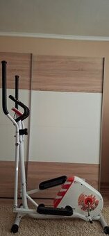 Eliptycký trenažér