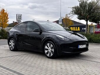 Tesla Y 2023 230kw ODPOČET DPH TOP STAV 1.majitel - ako nova