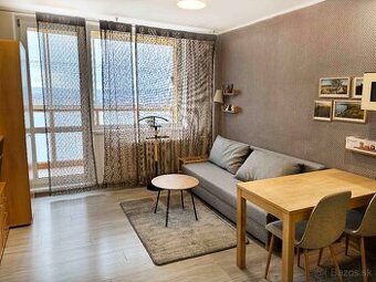 Na prenájom krásna garsónka s balkónom na Buzuluckej ul.