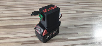 USB nabíjací adapter na batériu Milwaukee M18