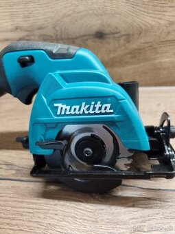 aku okružná píla makita hs 301 d