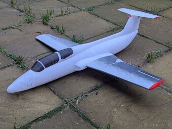 L-29 Delfín , RC lietadlo