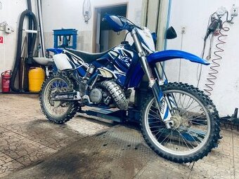 Yamaha YZ250