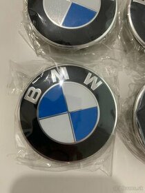 BMW stredové krytky