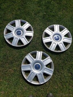 Puklice Ford R16