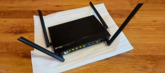 Predám WDSL/ADSL/MODEM router DSL-AC55U