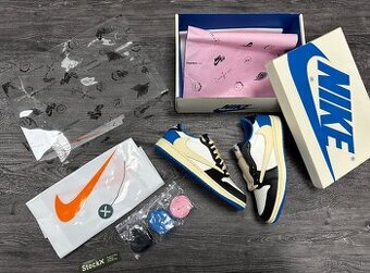 JORDAN 1 RETRO "TRAVIS SCOTT - CANARY" Tenisky