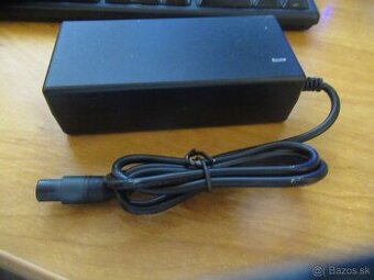 Nabijačka 36V (42V) pre hoverboard 3pin