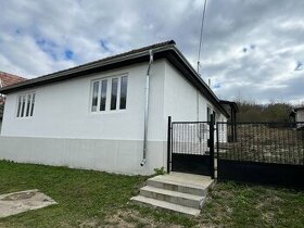MAĎARSKO - HEJCE - PEKNÝ 4 IZBOVÝ ZREKONŠTRUOVANÝ RD