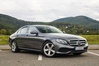 Mercedes-Benz E trieda Sedan 200 d A T
