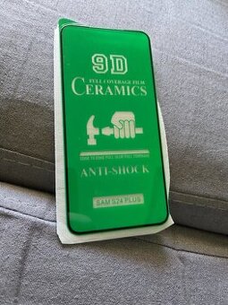 Ochranné sklo na Samsung S24 plus čierne