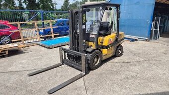 YALE GDP35VX, triplex