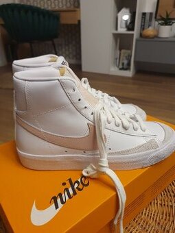 Nike blazer UK 4,5, nasa velkost 36 na 24cm