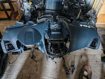 Predám palubova doska ford c max mk 2