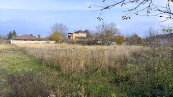 Reality Štúrovo, Stavebný pozemok 1000m2