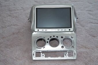 Opel Tigra stredovy panel